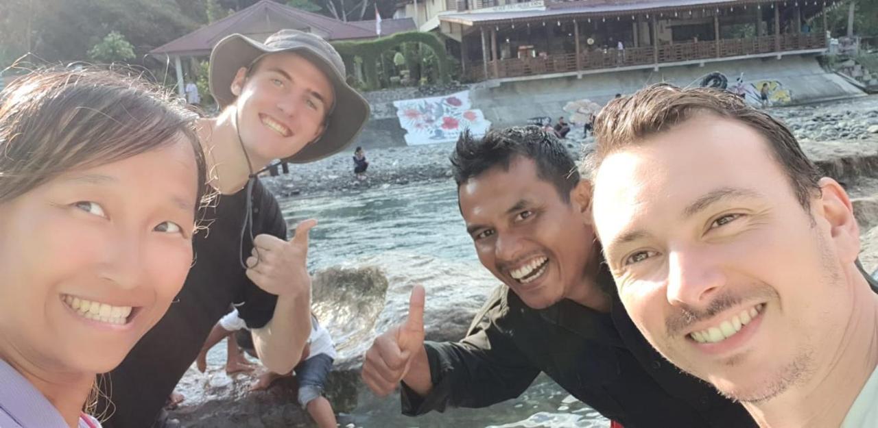 Fun Family Guest House N Jungle Tour Bukit Lawang Dış mekan fotoğraf